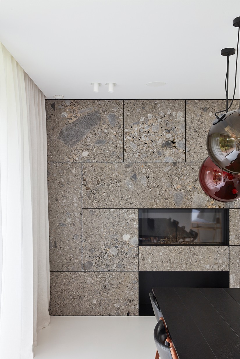 Interieur 28 (389)